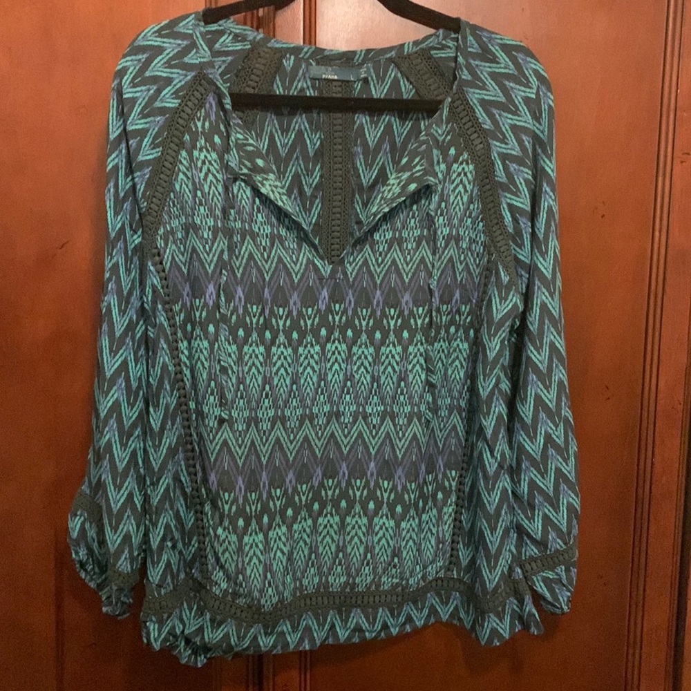 Prana blouse with chevron pattern in greens and purple, nwot ,